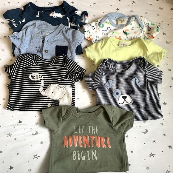 9pc set Short Sleeve Onesies 0-3 months - Picture 1 of 2